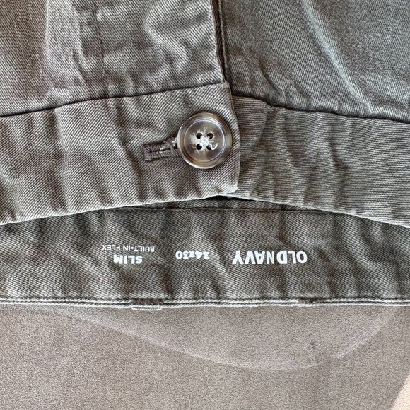 Old Navy Men's Slim Built in Flex Heritage Green Chino Pants Size 34X30 Office - Picture 11 of 13